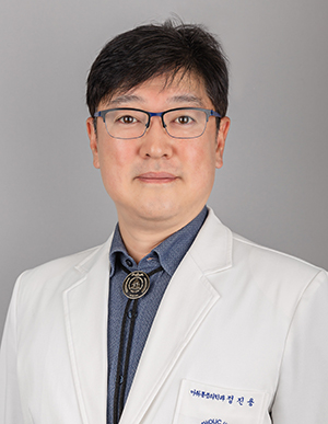 Jung Jin-Yong 사진